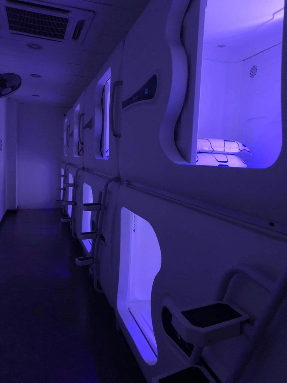 Capsule Inn Kota Kinabalu Eksteriør billede